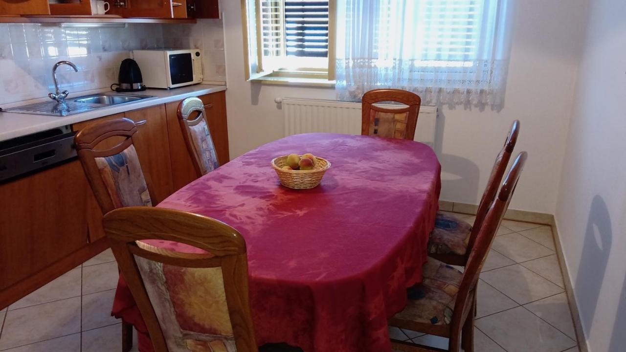 Pocitniska Hisa Kog Villa Eksteriør billede